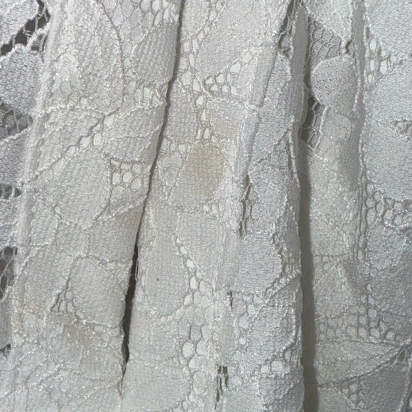 ☀️SUMMER CLEARANCE SALE☀️ Cece White Lace Blouse - Picture 6 of 7